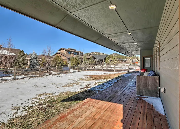 Spacious W/ Yard: Near Hiking! * Williams
